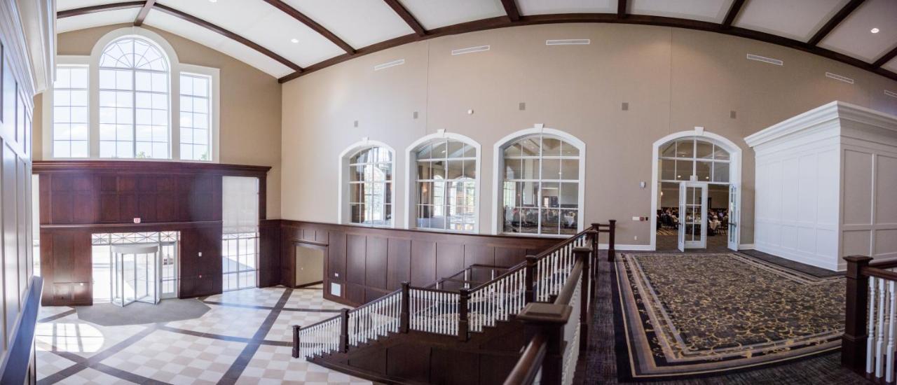 Hillsdale College Dow Hotel And Conference Center Exterior photo